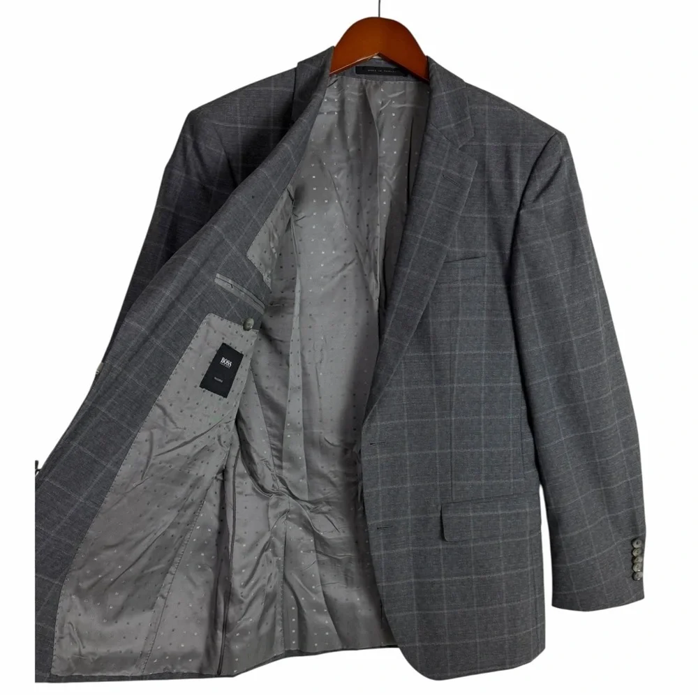 Hugo BOSS Tailored Gray Windowpane Plaid Blazer Virgin Wool Sport Coat Men’s 38R